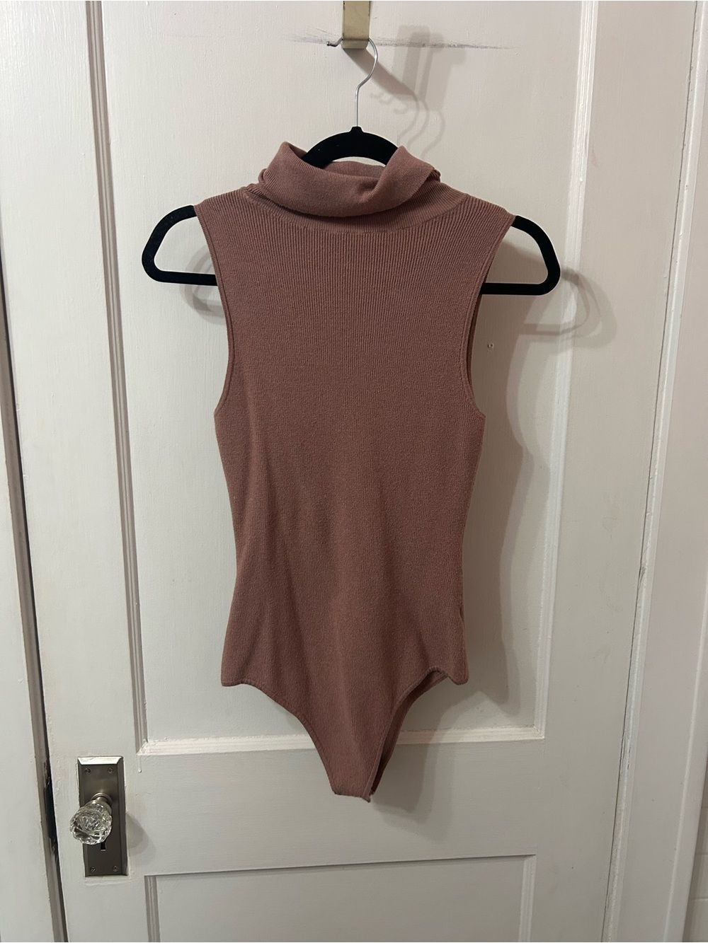 Lulu's Ribbed Sleeveless Mock Neck Bodysuit in Dusty Rose